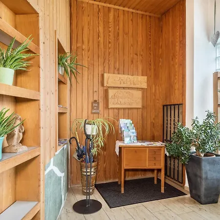 Ferienwohnung Graf-zeppelin Apartman *