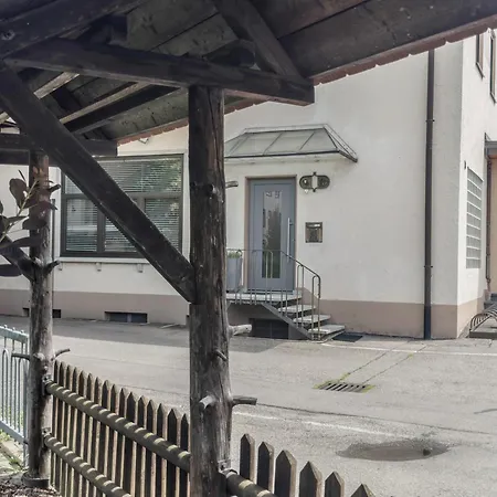 Ferienwohnung Graf-zeppelin Apartman *